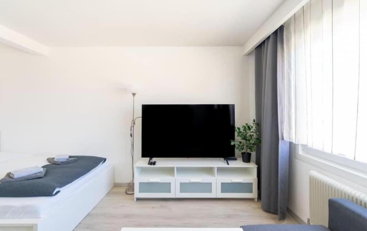 Apartment Charming Flat - Long-term Wien