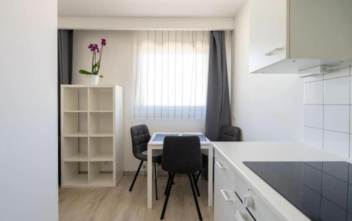 Charming Flat - Long-term Apartment Wien